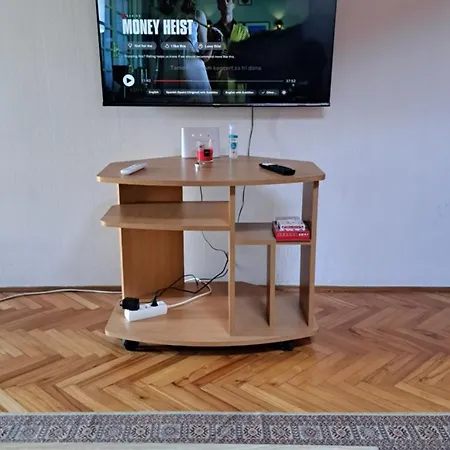 Stan Na Dan Centar * Novi Sad